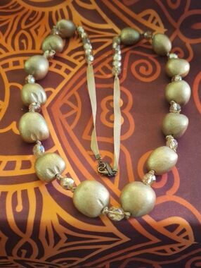 Gold Beaded Women's Necklace - Elegant Strand
